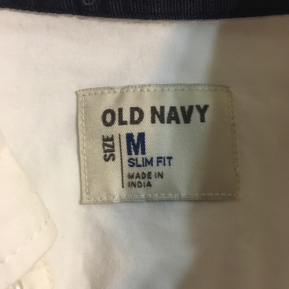 Men’s old navy medium slim fit button up